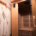 Le Tulum - Jacuzzi & Sauna Apartament *