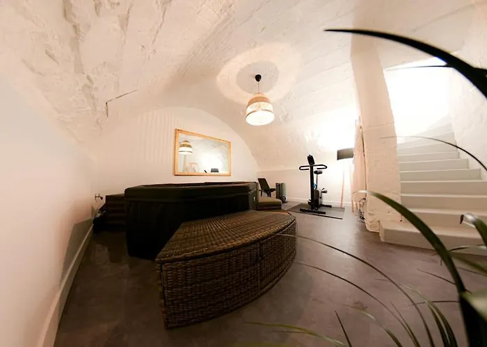 Le Tulum - Jacuzzi & Sauna شقة